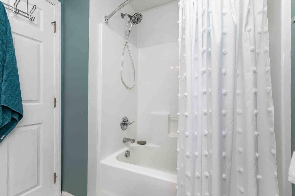 Family Friendly Home Close To Airport And Downtown Des Moines Luaran gambar