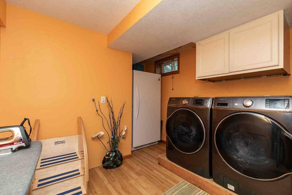 Family Friendly Home Close To Airport And Downtown Des Moines Luaran gambar